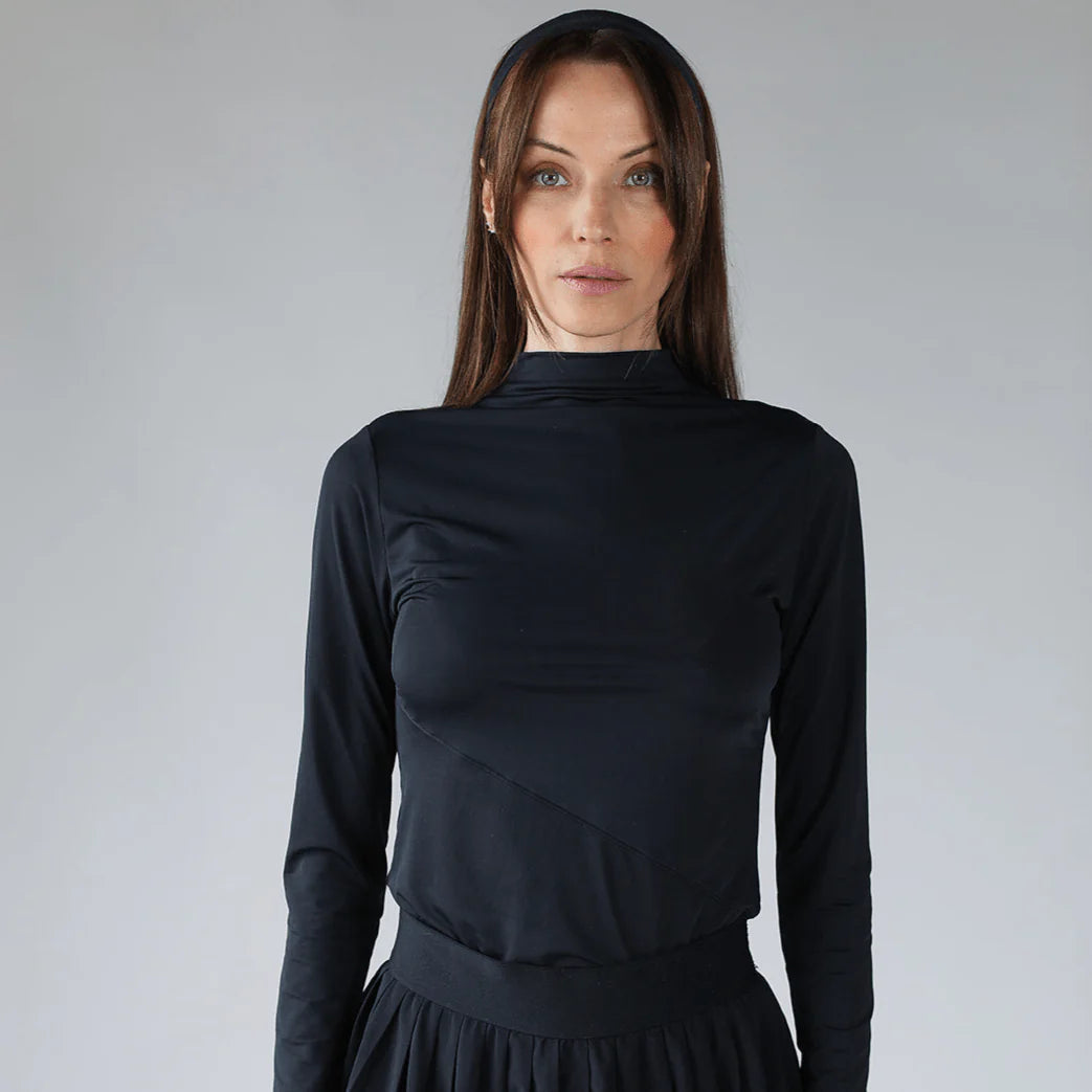 Armateq Mock Neck Long Sleeve